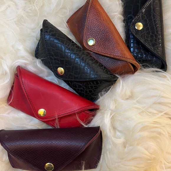 Horween leather glasses case Burgundy - Picture 4 of 4